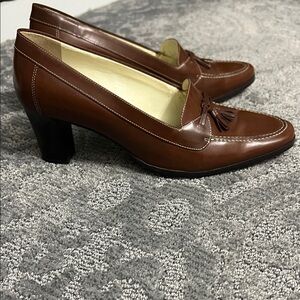 Ralph Lauren Elegant Brown Leather Women's Loafers